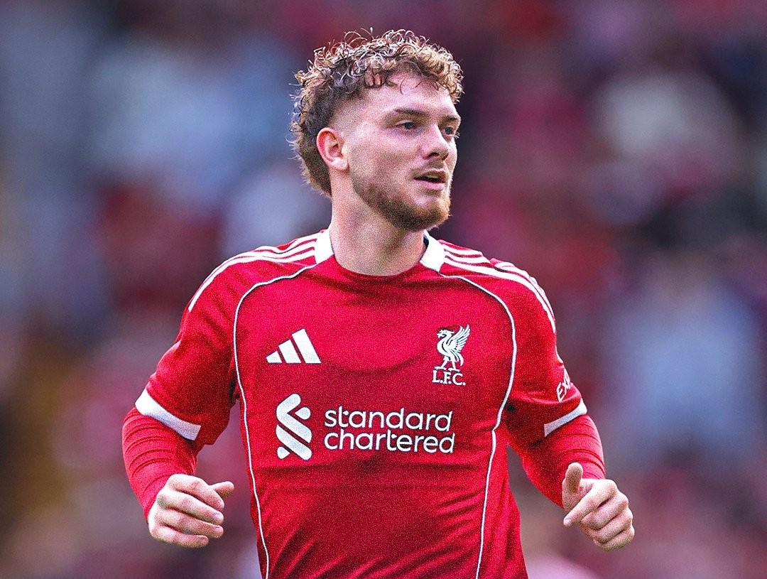 Uzi在利物浦比赛中晋级莱比锡今晚伤情更新，赛地聚焦——西甲转会期热度飙升看傻球迷